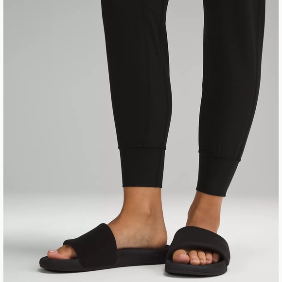 lululemon Align™ High-Rise Jogger, Black, Full Length, Size 4 - Picture 4 of 10